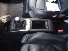 Recambio de consola central para citroen c4 picasso exclusive referencia OEM IAM   