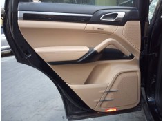 Recambio de guarnecido puerta trasera izquierda para porsche cayenne (typ 92aa) diesel platinum edition referencia OEM IAM   
