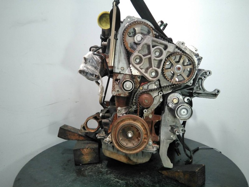 Recambio de despiece motor para renault trafic combi (ab 4.01) 29 combi6 acristalado parcial referencia OEM IAM F9Q760 DESPIECE 