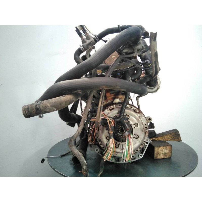 Recambio de despiece motor para renault trafic combi (ab 4.01) 29 combi6 acristalado parcial referencia OEM IAM F9Q760 DESPIECE 