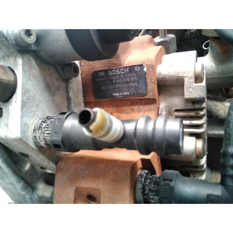 Recambio de despiece motor para renault trafic combi (ab 4.01) 29 combi6 acristalado parcial referencia OEM IAM F9Q760 DESPIECE 