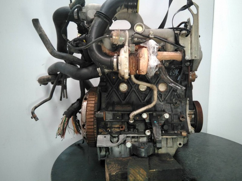 Recambio de despiece motor para renault trafic combi (ab 4.01) 29 combi6 acristalado parcial referencia OEM IAM F9Q760 DESPIECE 