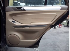 Recambio de guarnecido puerta trasera derecha para mercedes clase m (w164) 320 / 350 cdi (164.122) referencia OEM IAM   