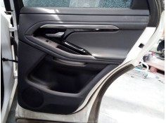 GUARNECIDO PUERTA TRASERA DERECHA 