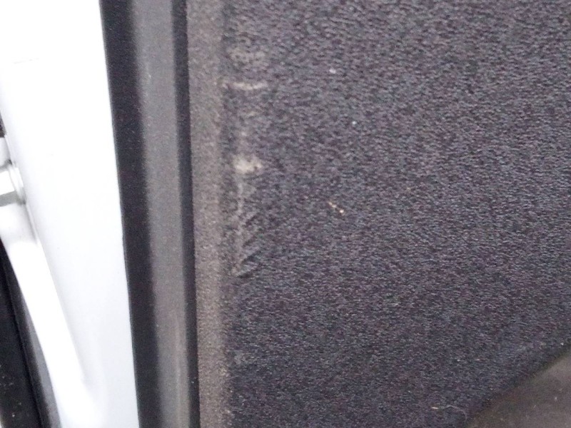 Recambio de guarnecido puerta trasera derecha para land rover range rover evoque evoque referencia OEM IAM   