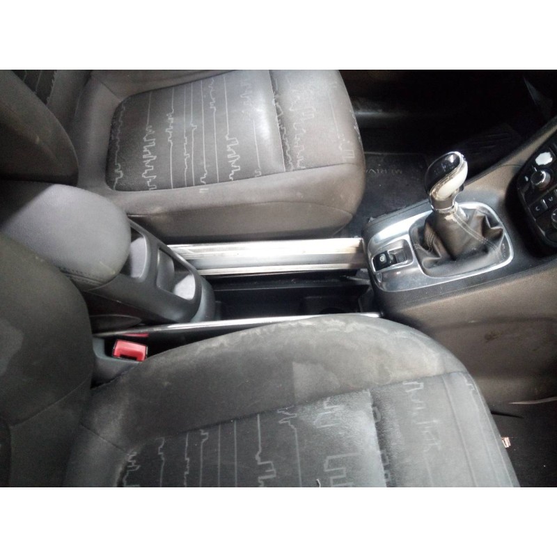 Recambio de consola central para opel meriva b cosmo referencia OEM IAM   