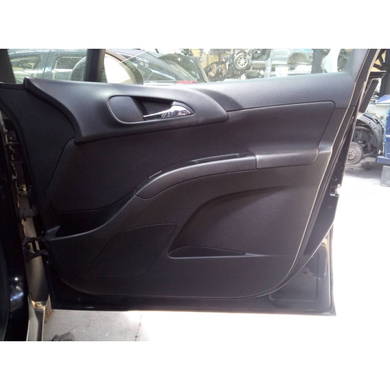 Recambio de guarnecido puerta delantera derecha para opel meriva b cosmo referencia OEM IAM   