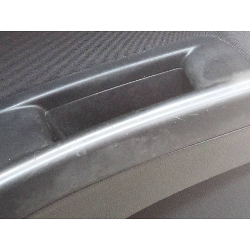 Recambio de guarnecido puerta delantera derecha para opel meriva b cosmo referencia OEM IAM   