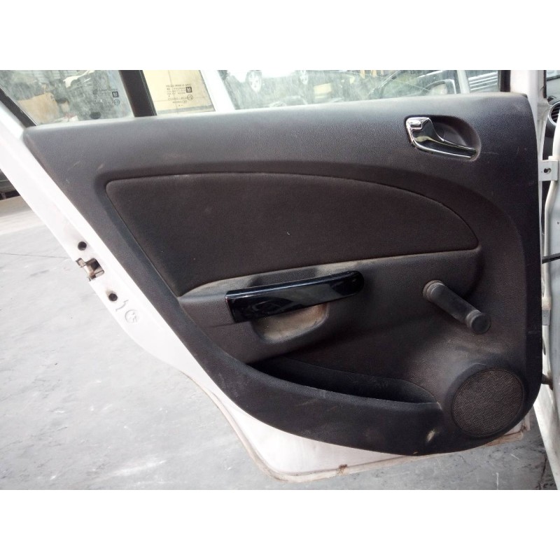 Recambio de guarnecido puerta trasera izquierda para opel corsa d selective referencia OEM IAM   