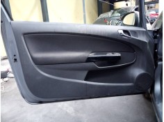 Recambio de guarnecido puerta delantera izquierda para opel corsa d cosmo referencia OEM IAM   