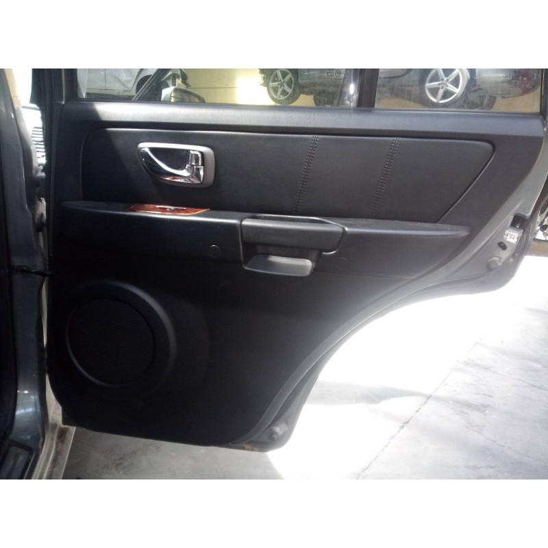Recambio de guarnecido puerta trasera derecha para hyundai terracan (hp) 2.9 crdi gl referencia OEM IAM   