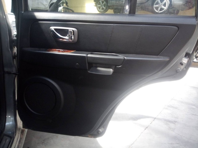 Recambio de guarnecido puerta trasera derecha para hyundai terracan (hp) 2.9 crdi gl referencia OEM IAM   