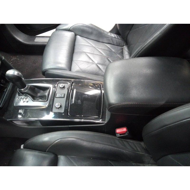 Recambio de consola central para infiniti fx fx30d s referencia OEM IAM   