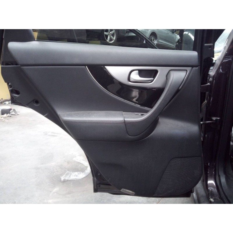 Recambio de guarnecido puerta trasera izquierda para infiniti fx fx30d s referencia OEM IAM   