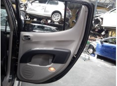 GUARNECIDO PUERTA TRASERA DERECHA 