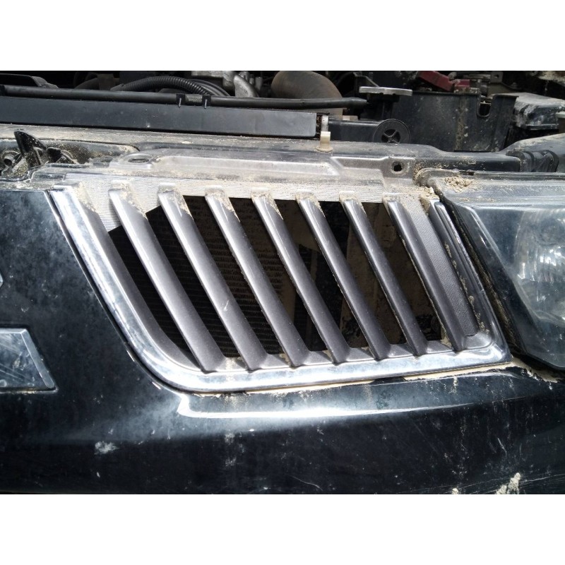 Recambio de rejilla delantera para mitsubishi l 200 (ka0/kb0) cabina doble intense 4x4 referencia OEM IAM   