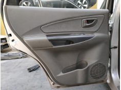 GUARNECIDO PUERTA TRASERA IZQUIERDA 