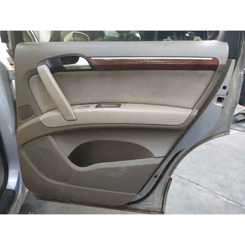 Recambio de guarnecido puerta trasera derecha para audi q7 (4l) 3.0 tdi referencia OEM IAM   