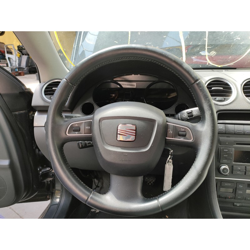 Recambio de volante para seat exeo berlina (3r2) style referencia OEM IAM   