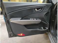 GUARNECIDO PUERTA DELANTERA IZQUIERDA 