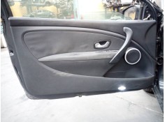 GUARNECIDO PUERTA DELANTERA IZQUIERDA 