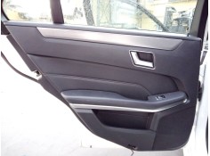 GUARNECIDO PUERTA TRASERA IZQUIERDA 