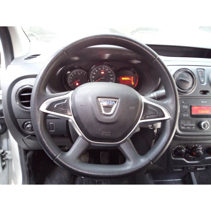 Recambio de volante para dacia dokker express ambiance referencia OEM IAM   