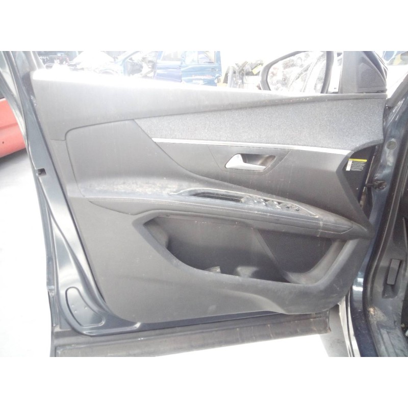 Recambio de guarnecido puerta delantera izquierda para peugeot 5008 active referencia OEM IAM   