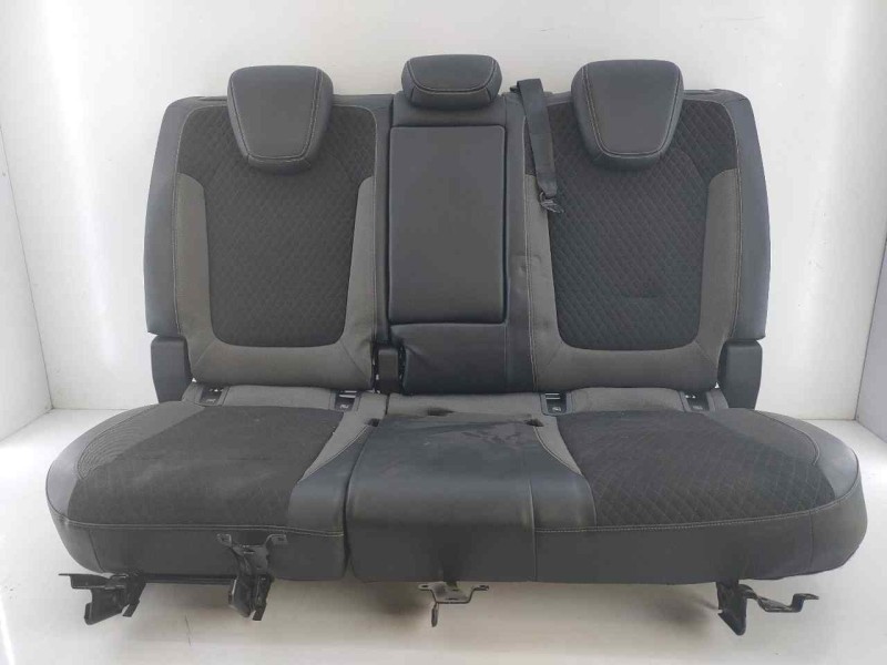 Recambio de juego asientos completo para opel grandland x excellence referencia OEM IAM   M1-B2-147