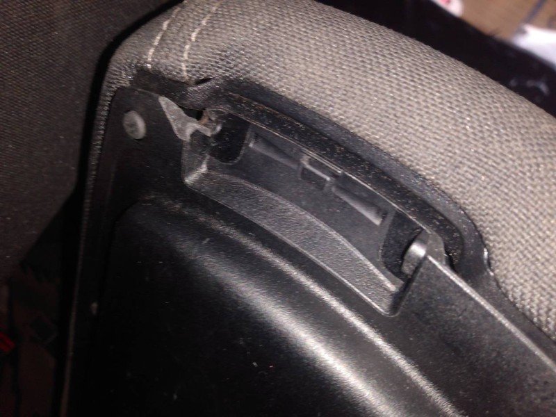 Recambio de consola central para peugeot 308 active referencia OEM IAM   