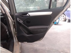 GUARNECIDO PUERTA TRASERA DERECHA 