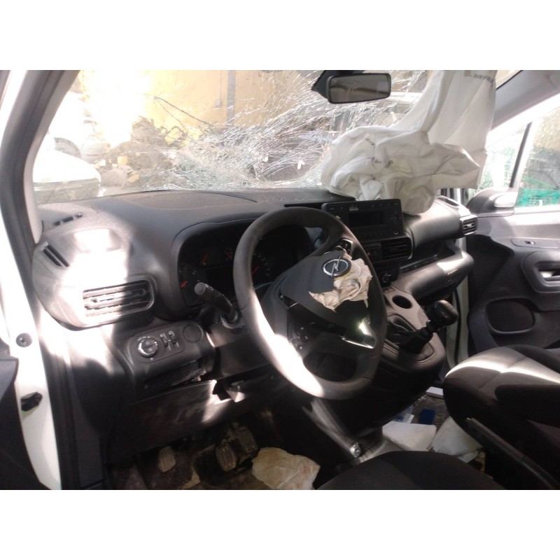 Recambio de salpicadero para opel combo life edition referencia OEM IAM   