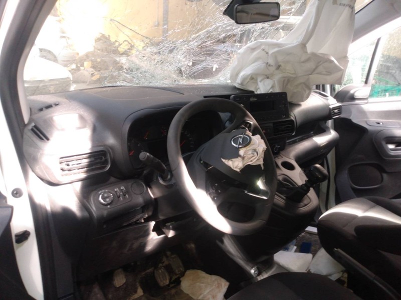 Recambio de salpicadero para opel combo life edition referencia OEM IAM   