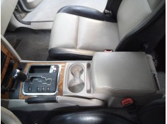 Recambio de consola central para jeep gr. cherokee (wh) 3.0 crd limited referencia OEM IAM   