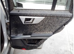 GUARNECIDO PUERTA TRASERA DERECHA 