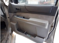 Recambio de guarnecido puerta delantera derecha para nissan patrol gr (y61) comfort referencia OEM IAM   