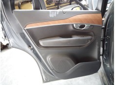 GUARNECIDO PUERTA TRASERA IZQUIERDA 