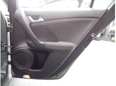 Recambio de guarnecido puerta trasera derecha para honda accord berlina (cu) executive referencia OEM IAM   