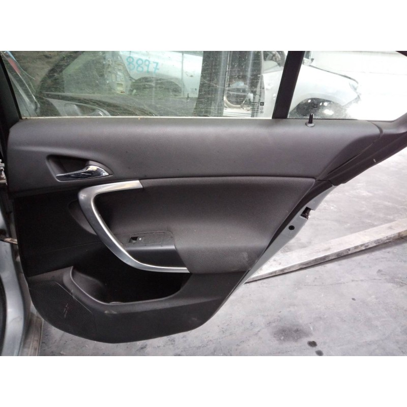 Recambio de guarnecido puerta trasera derecha para opel insignia berlina cosmo referencia OEM IAM   