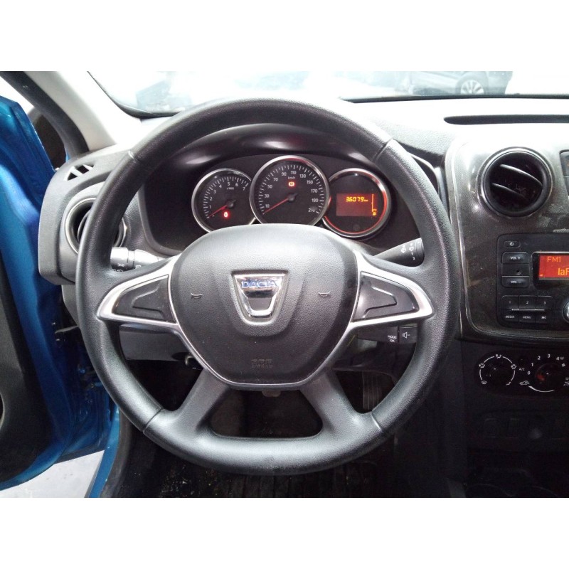 Recambio de volante para dacia sandero stepway referencia OEM IAM   