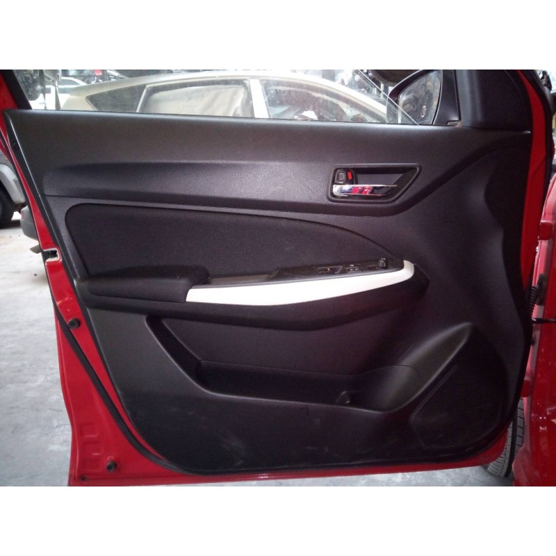 Recambio de guarnecido puerta delantera izquierda para suzuki swift (az) gle referencia OEM IAM   