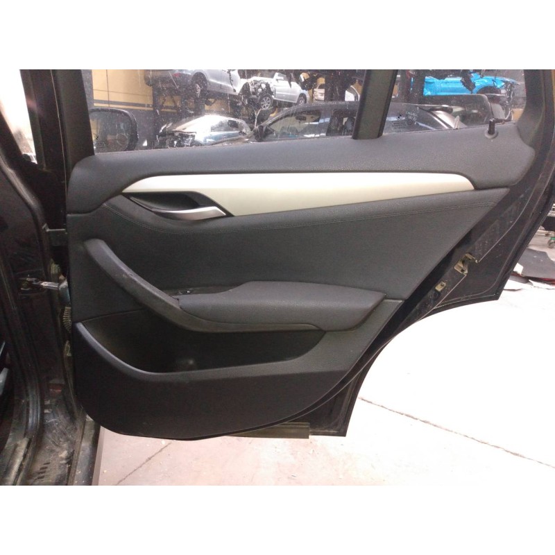 Recambio de guarnecido puerta trasera derecha para bmw x1 (e84) sdrive 18d referencia OEM IAM   