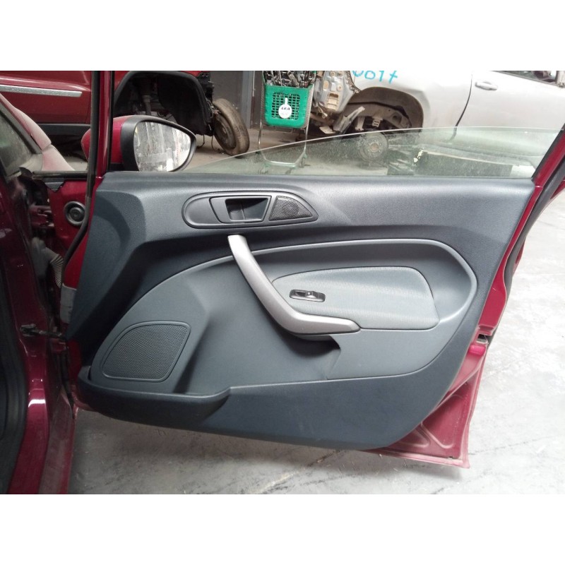 Recambio de guarnecido puerta delantera derecha para ford fiesta (cb1) trend referencia OEM IAM   