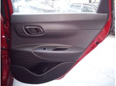 GUARNECIDO PUERTA TRASERA DERECHA 