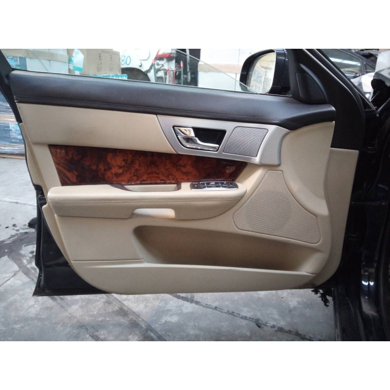 Recambio de guarnecido puerta delantera izquierda para jaguar xf 2.2 diesel referencia OEM IAM   