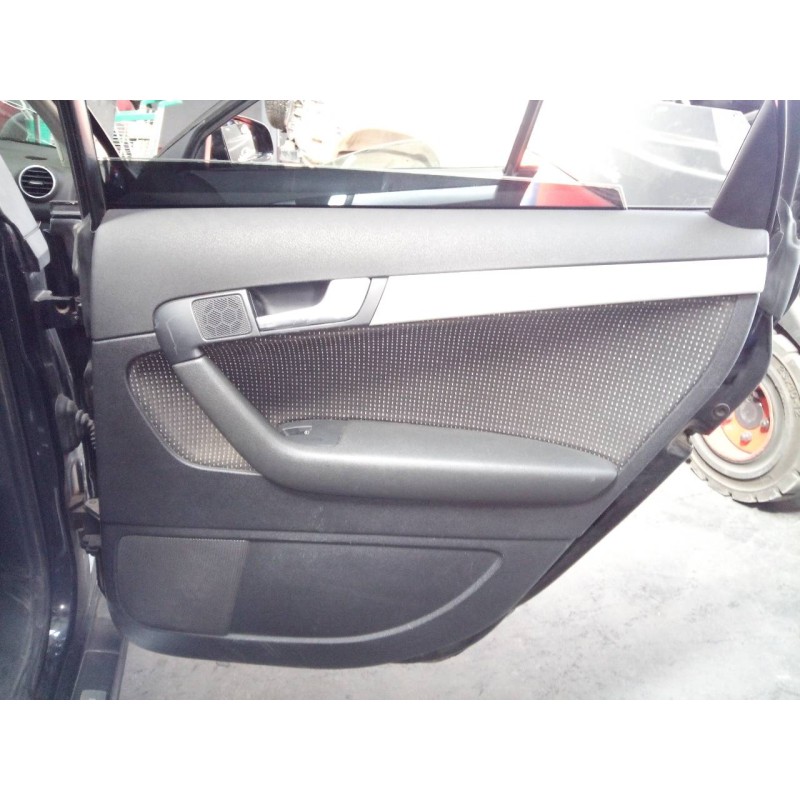 Recambio de guarnecido puerta trasera derecha para audi a3 sportback (8p) 2.0 tdi ambiente (125kw) referencia OEM IAM   