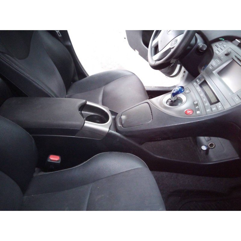 Recambio de consola central para toyota prius (nhw30) advance referencia OEM IAM   