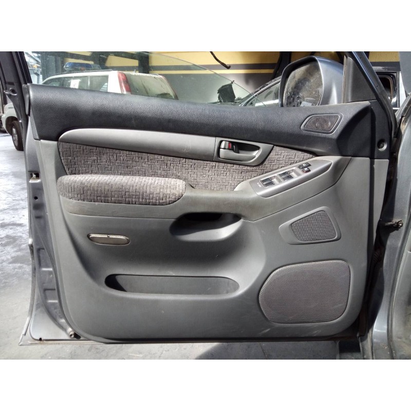 Recambio de guarnecido puerta delantera izquierda para toyota land cruiser (j12) 3.0 d-4d gx referencia OEM IAM   