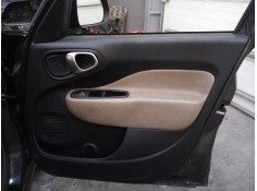 GUARNECIDO PUERTA DELANTERA DERECHA 