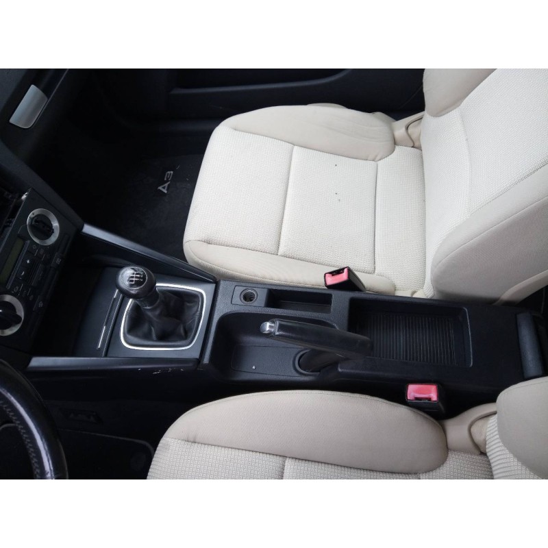 Recambio de consola central para audi a3 (8p) 2.0 tdi ambition referencia OEM IAM   